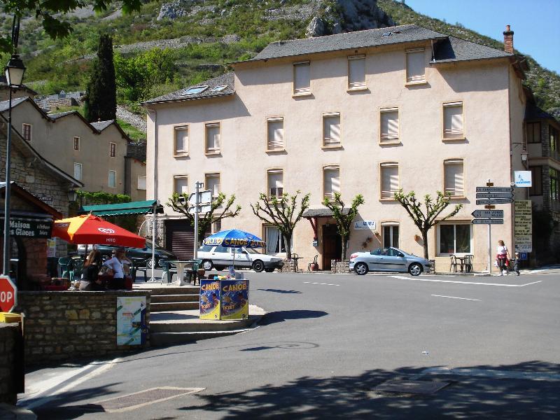 ホテルAzureva La Malene Lozere エクステリア 写真